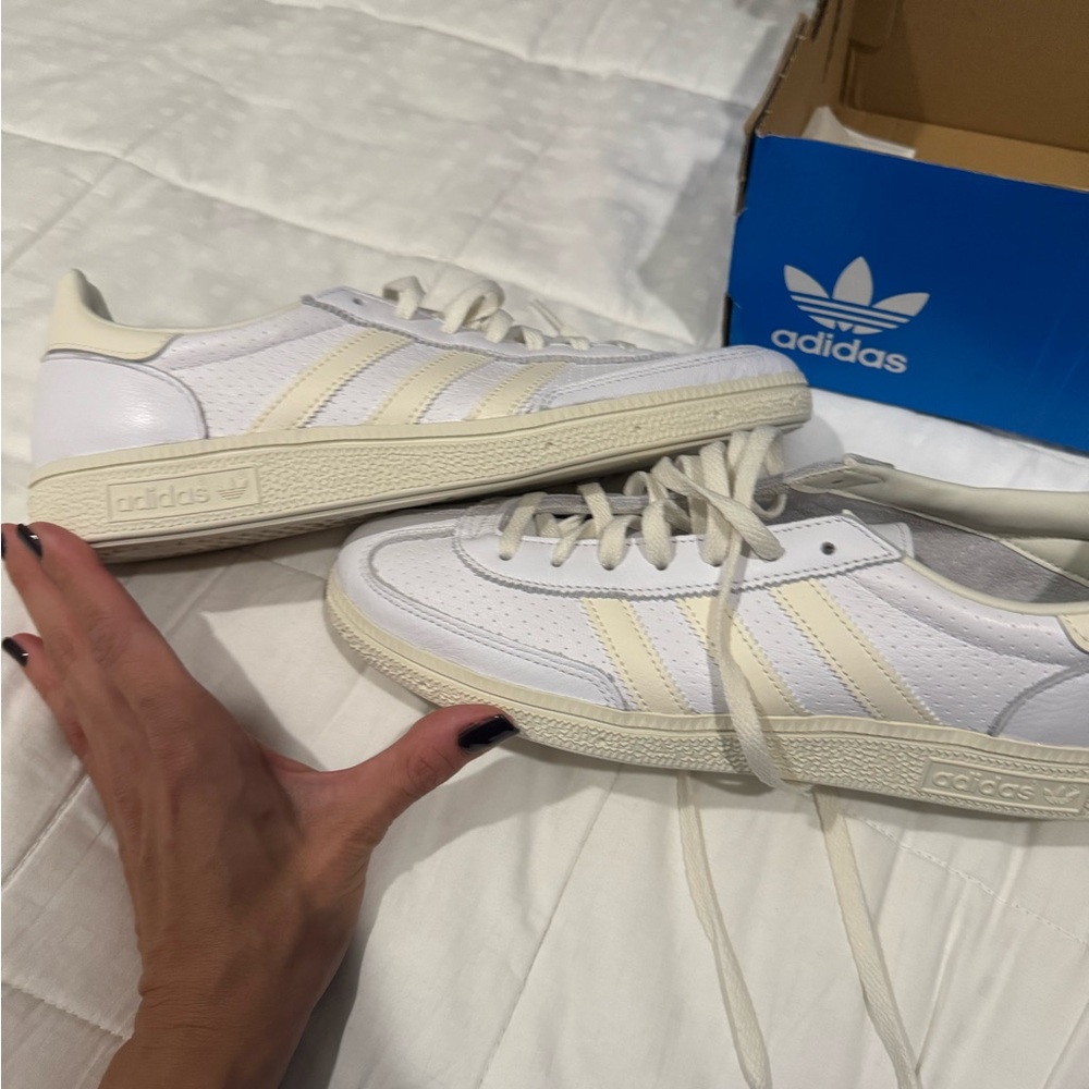 Adidas spezial sneakers